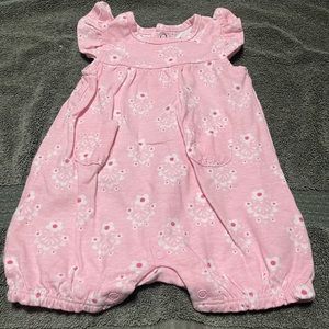 Baby Essential 6 month Pink & White Onesie with 2 Front Pockets